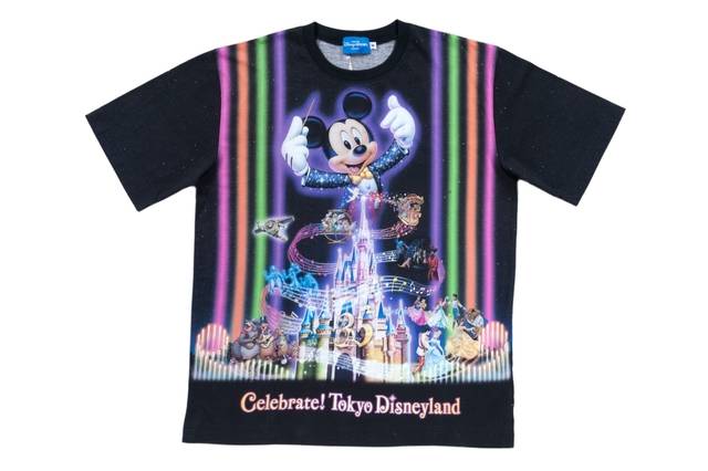 Tシャツ　2,900~3,300円（ｃ）Disney