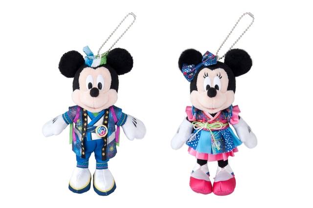ぬいぐるみバッジ　ミッキーマウス、ミニーマウス　各1,700円（ｃ）Disney