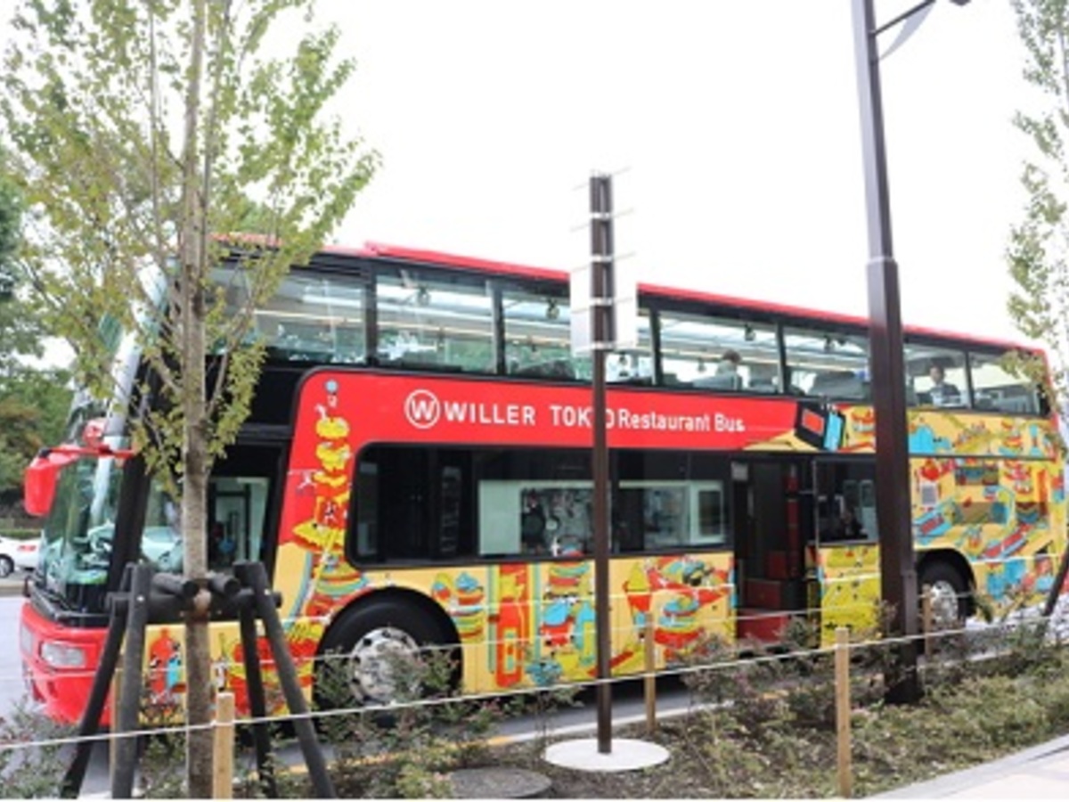 ウィラー 東京レストランバスの料理 観光ルートを徹底紹介 車内でもグラスが倒れないようにした工夫とは 高速バス 夜行バス バスツアーの旅行 観光メディア バスとりっぷ