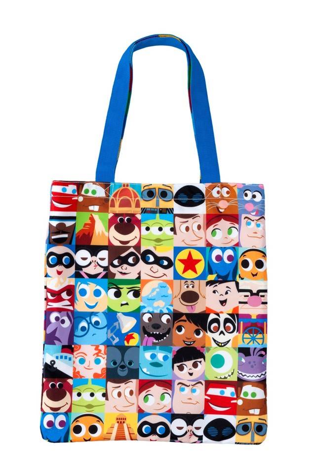 リバーシブルです！（ｃ）Disney