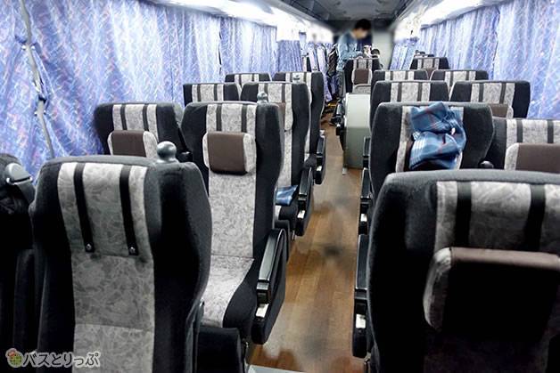 グリーンライナー 丸一観光 で金沢から東京へ 無料wi Fiと3列独立シートで快適な夜行バスの旅 高速バス 夜行バス バスツアーの旅行 観光メディア バスとりっぷ