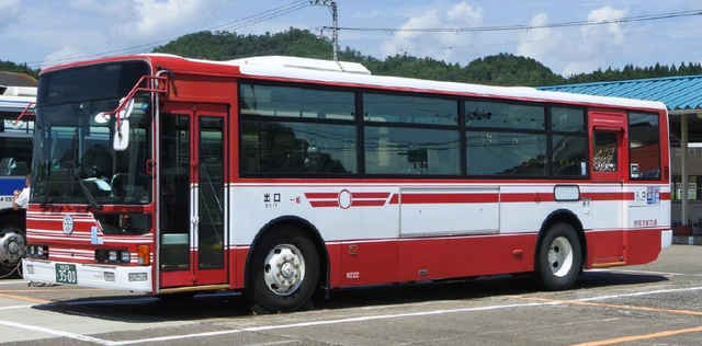 三菱ふそう KC-MP717M 1998年式(亀岡営業所所属)